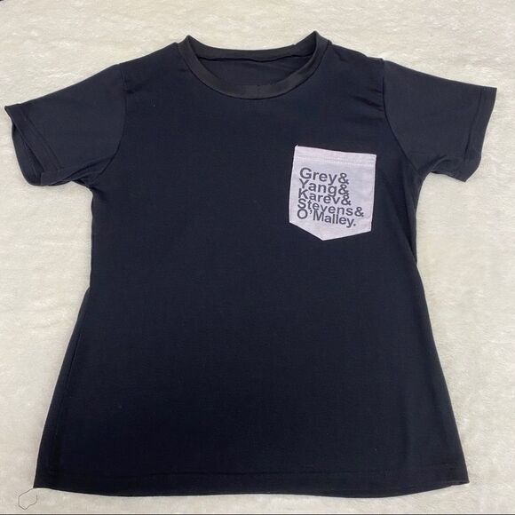 Grey’s Anatomy Pocketed T-Shirt - Picture 1 of 3